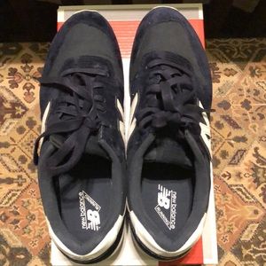 New Balance Classics Shoes WL696CGN